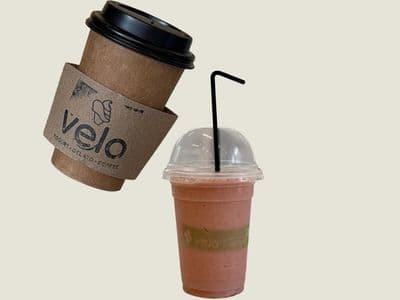 Cafe con leche + smoothie