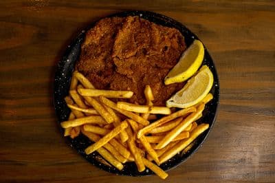 Milanesa Con Papas Fritas