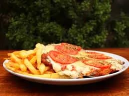 Suprema napolitana con guarnicion