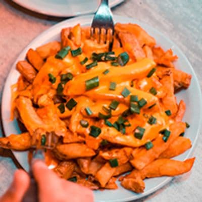 Papas Fritas Cheddar